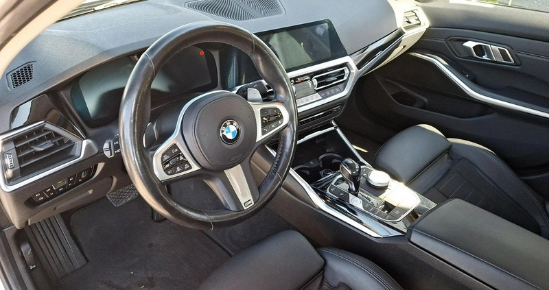 BMW Seria 3 cena 116900 przebieg: 154669, rok produkcji 2020 z Swarzędz małe 352